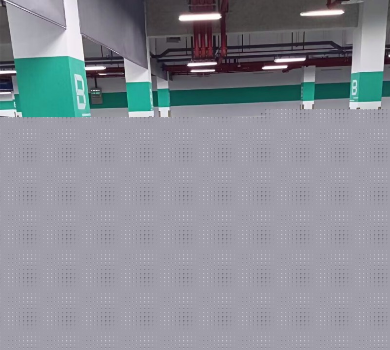南京地库交通工程施工车位划线护角挡车器安装